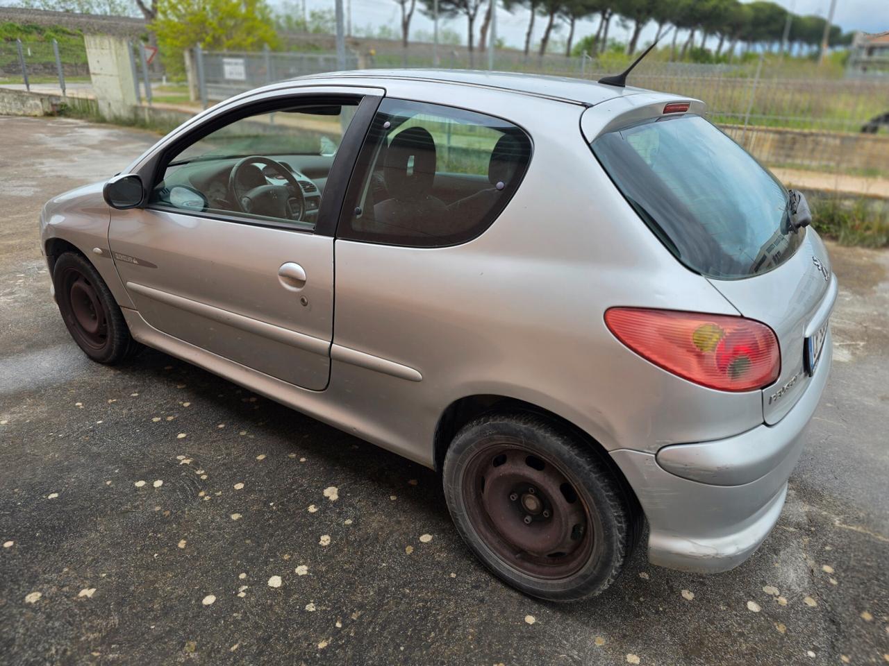 Peugeot 206 1.4 3p. Geosat
