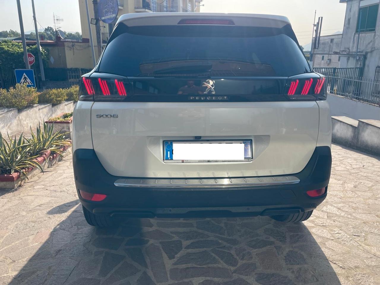 Peugeot 5008 BlueHDi 130 S&S Allure