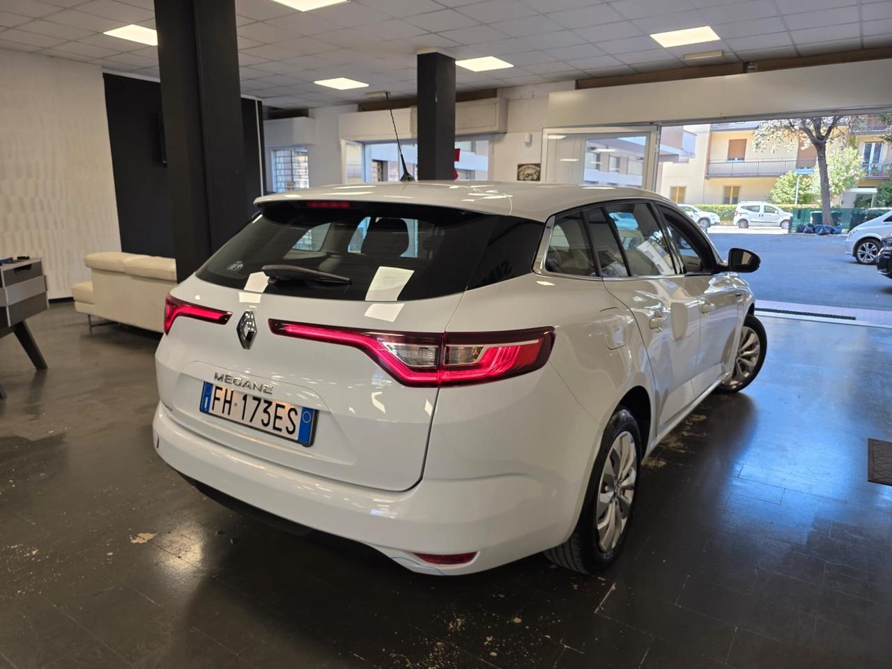 Renault Megane Mégane Sporter TCe Energy Zen