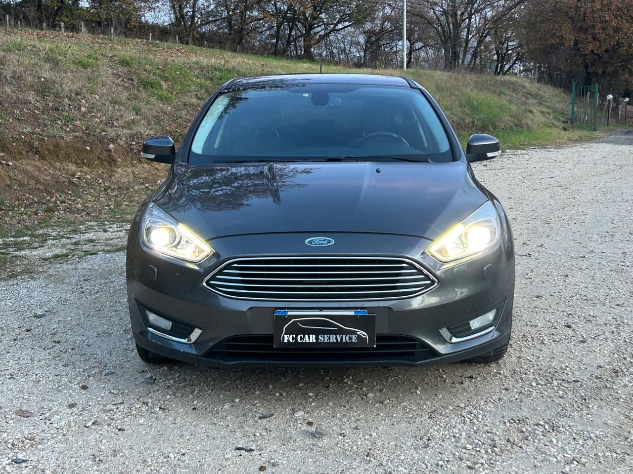 Ford Focus 1.6 120 CV GPL Titanium