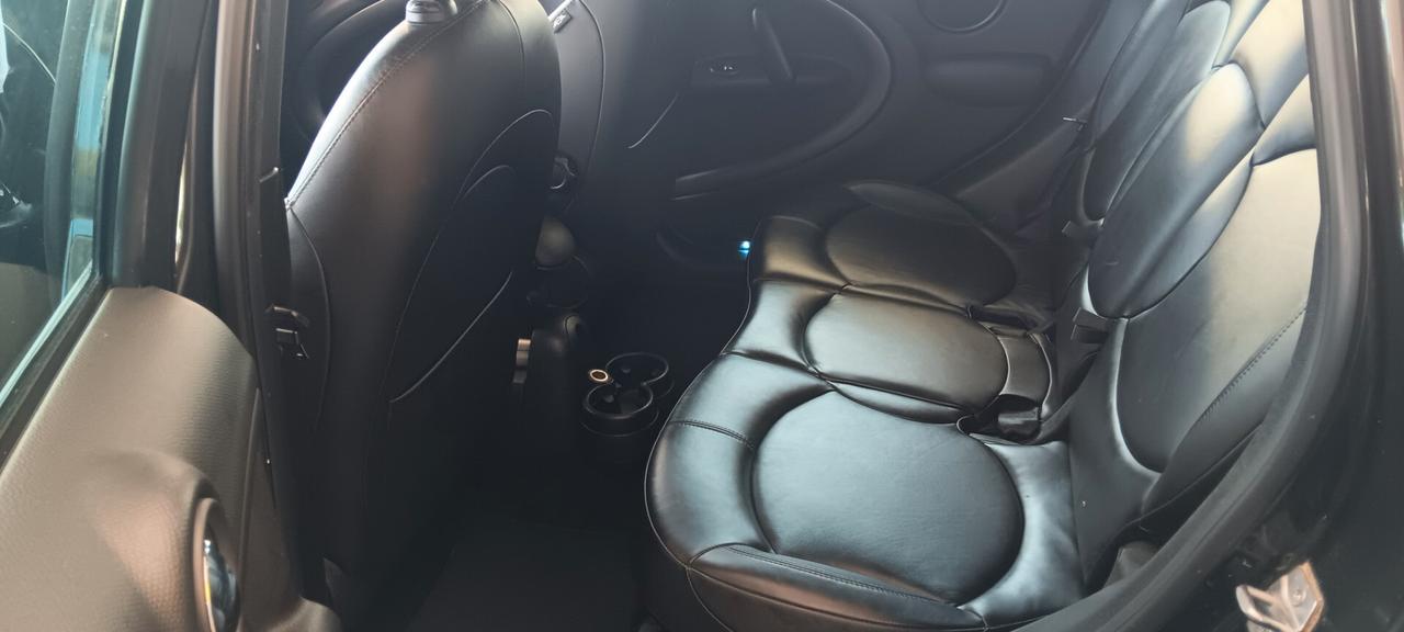 Mini Cooper SD Countryman 2.0 Business Automatica