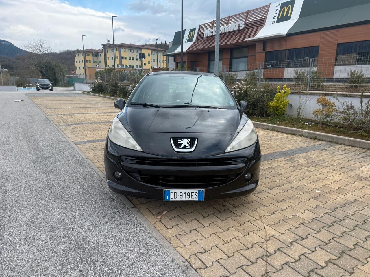 Peugeot 207 1.4 HDi 70CV 5p. X Line