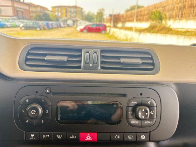 FIAT Panda 0.9 TwinAir Turbo NEOPATENTATI CAMBIO AUTOMATICO