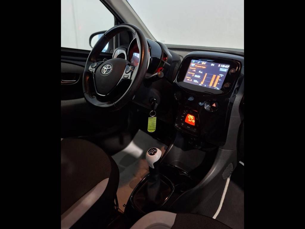 Toyota Aygo 5 Porte 1.0 VVT-i x-cool