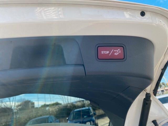 Mercedes-benz GLA 200 d Automatic Edition Tetto/Pelle/LED