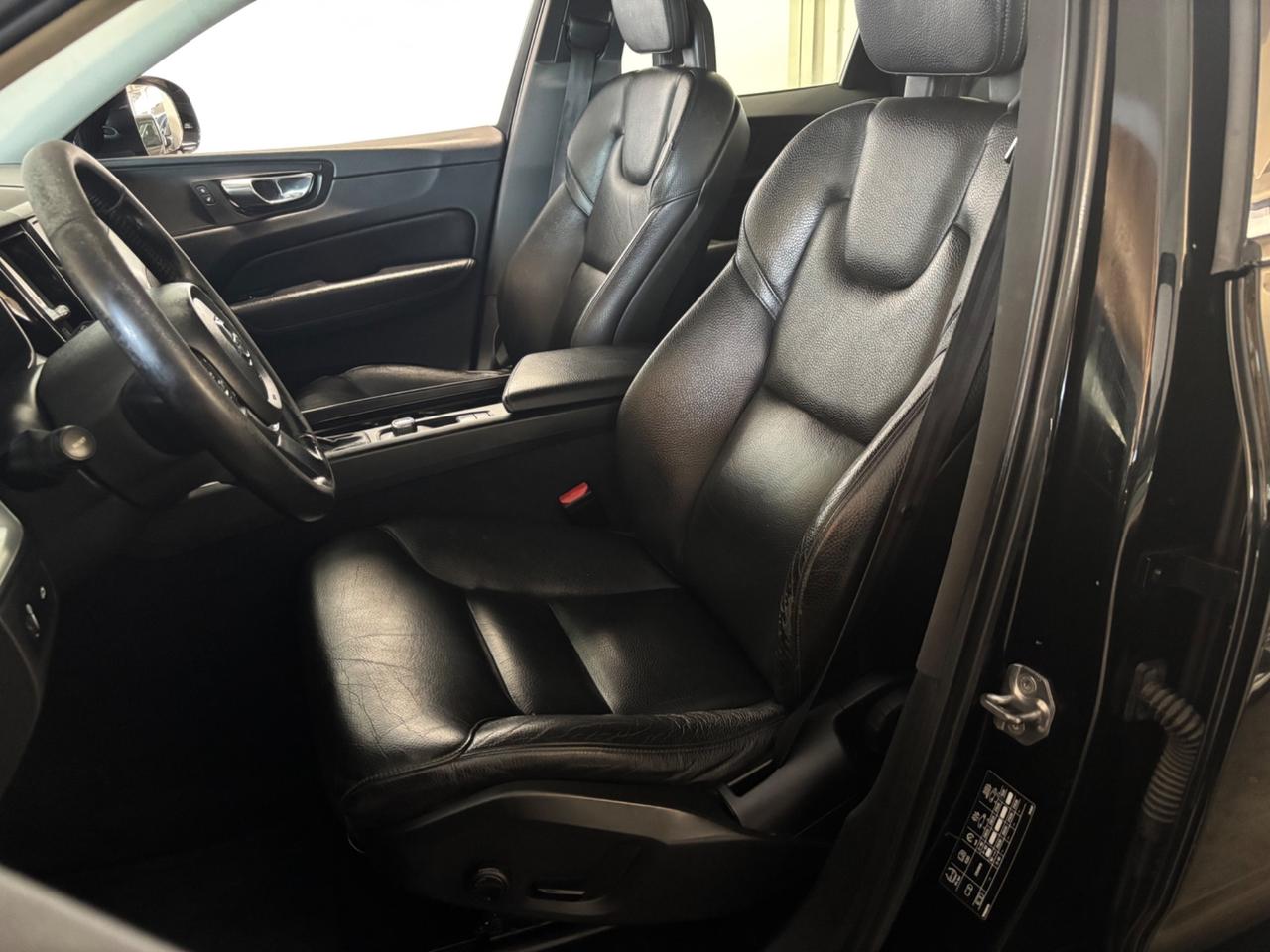 Volvo XC 60 D4 AWD AUT. Geartronic Inscription PELLE