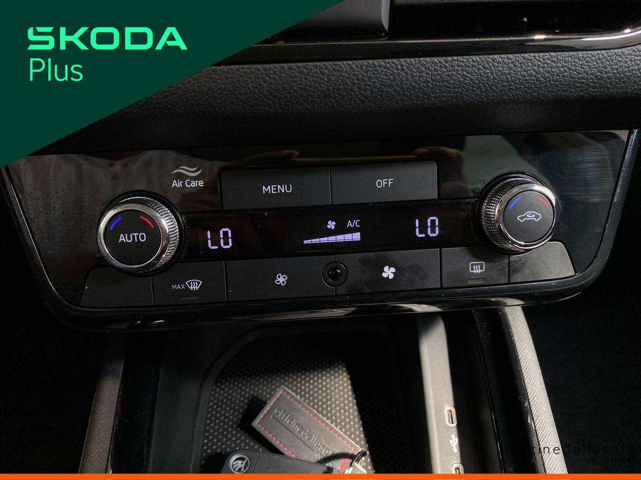 Skoda Kamiq 1.0 tsi 115cv black dots