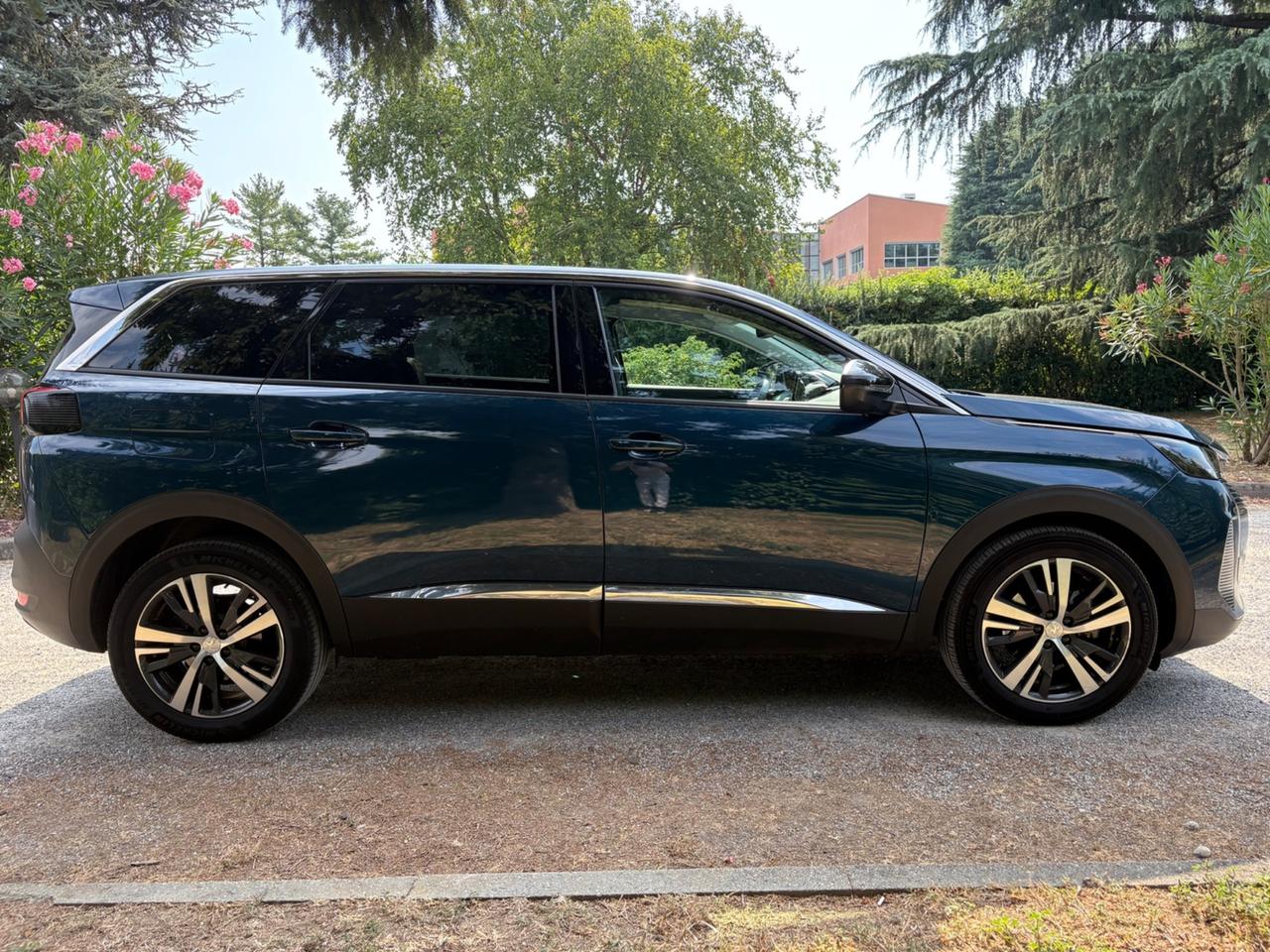 Peugeot 5008 BlueHDi 130 S&S EAT8 Allure Pack( con catena)
