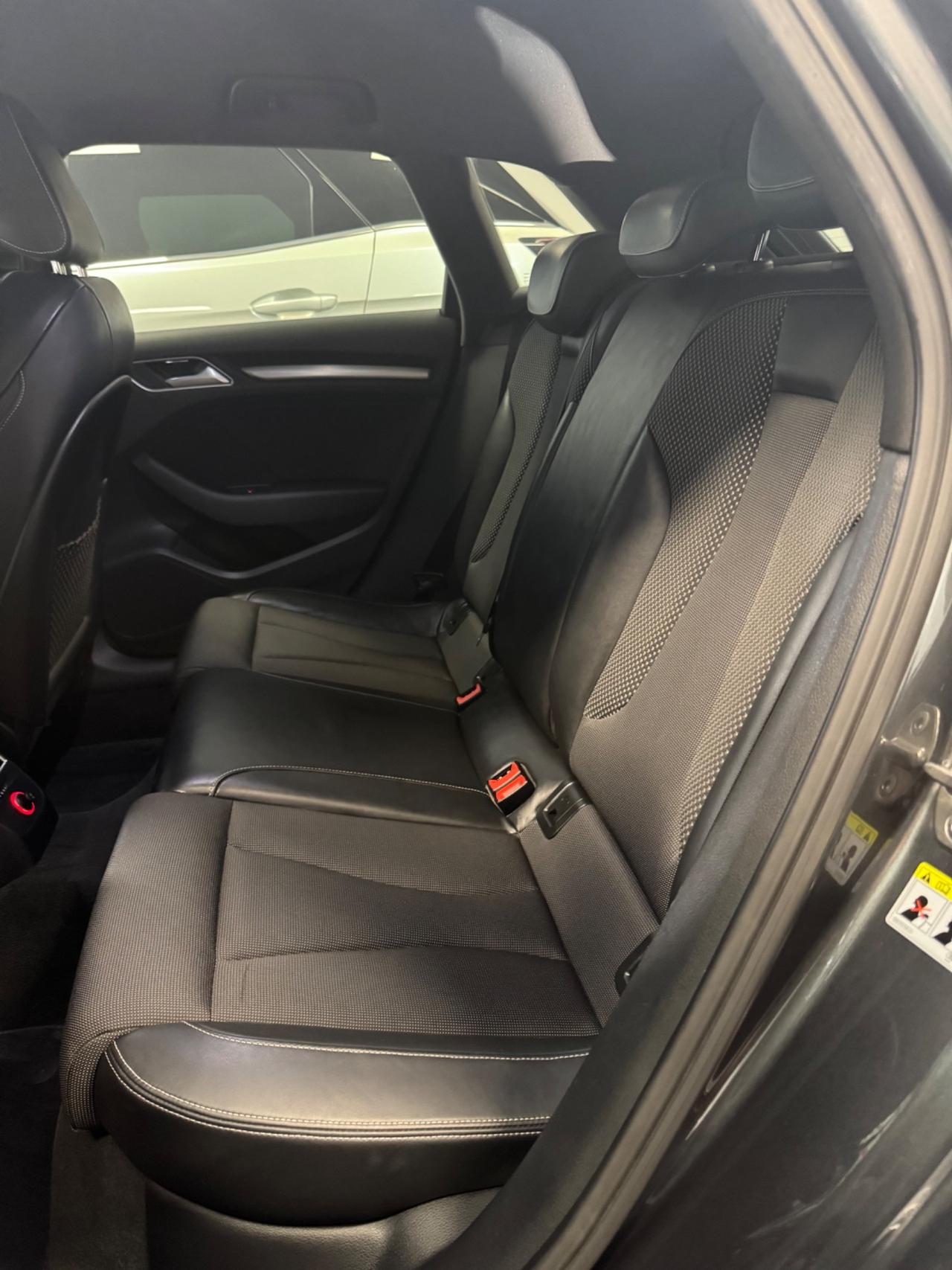 Audi A3 SPB 1.6 TDI 110 CV S-LINE FINANZIABILE