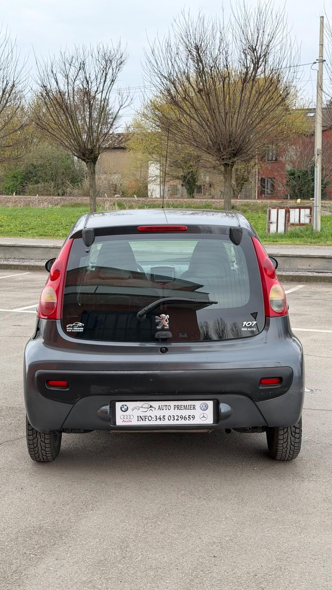 Peugeot 107 1.0 68CV 5p. Plaisir