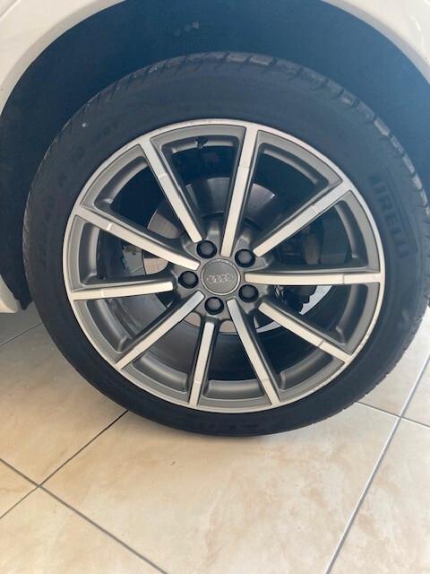 Audi Q3 2.0 TDI 150 CV quattro S tronic Sport