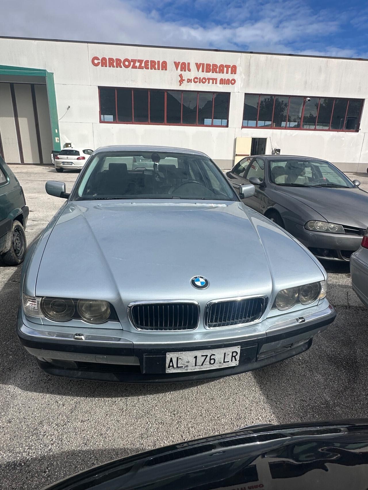 Bmw serie 7 728i 2.8 benz automatica 1996 e38