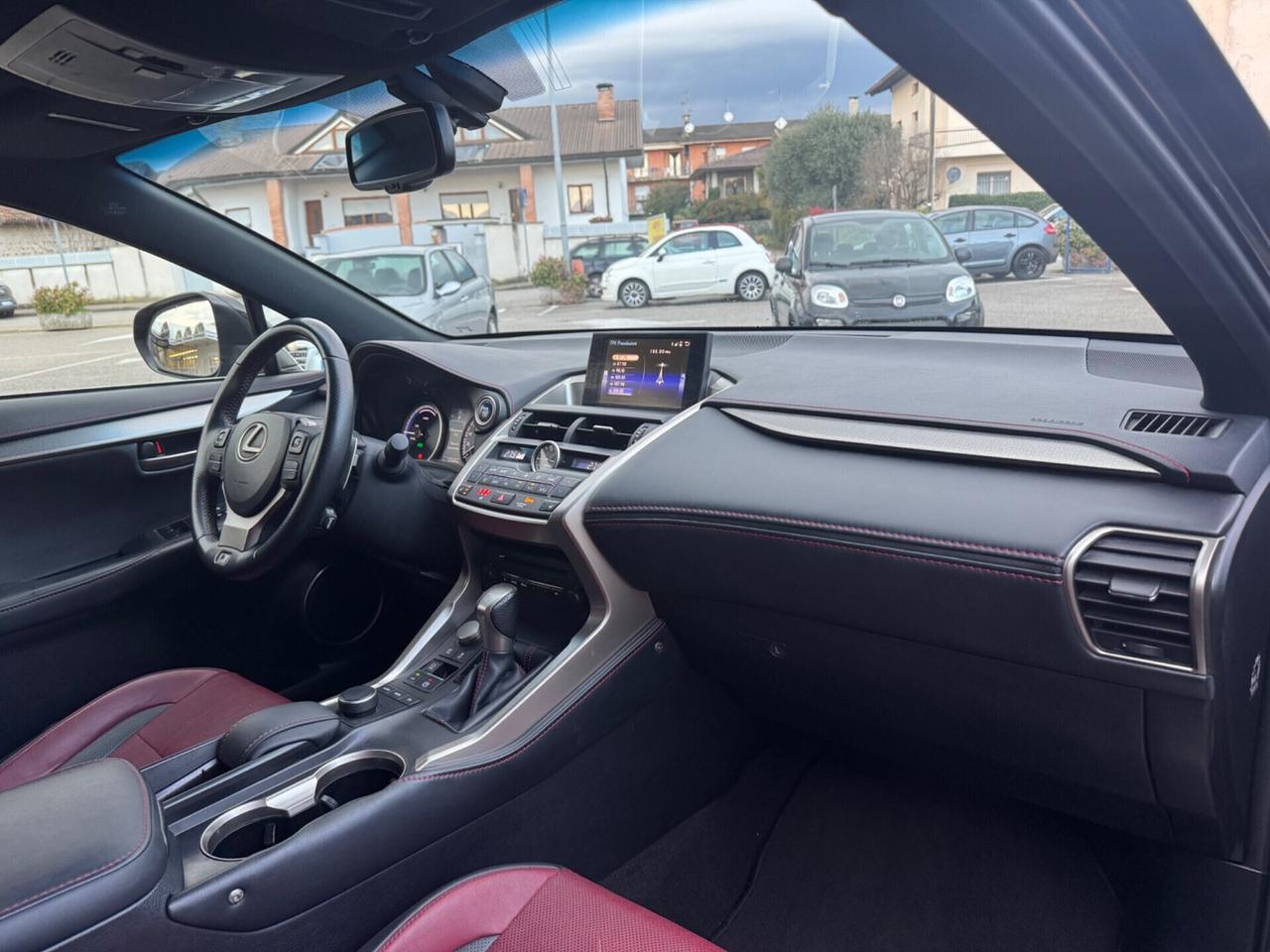 Lexus NX 300h NX Hybrid 4WD F-Sport