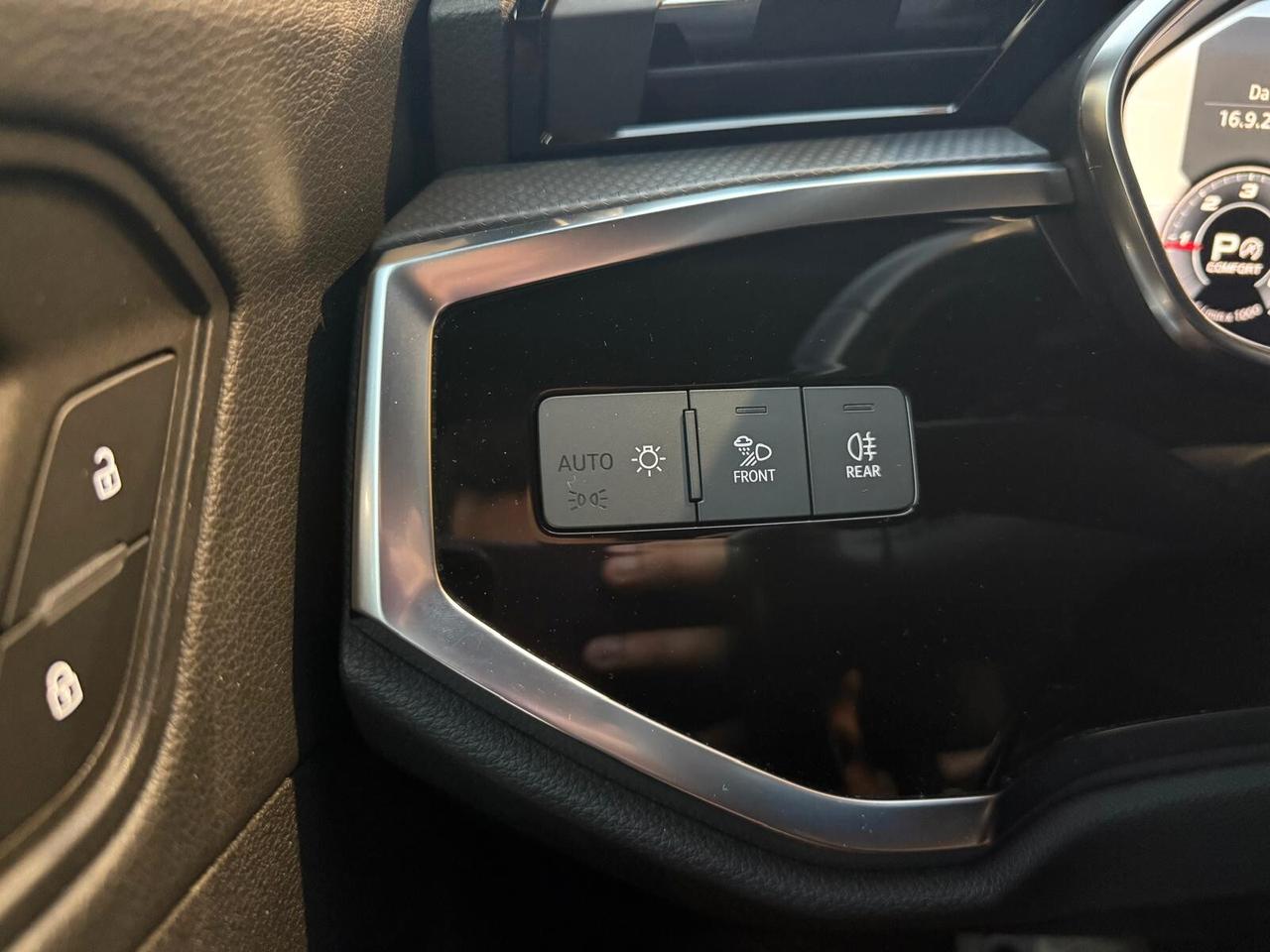 AUDI Q3 2.0 S-TRONIC S-LINE 150CV NAVI CRUISE ANNO 2020