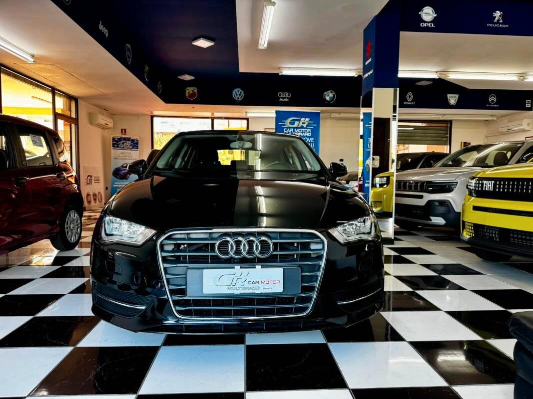 Audi A3 1.8 tfsi Attraction s-tronic E6