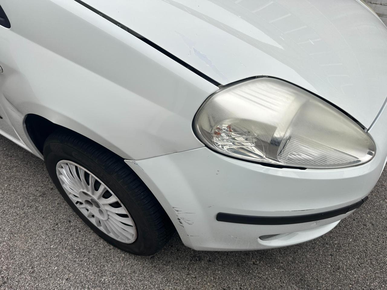 Fiat Grande Punto 3 Porte Grande Punto 3p 1.4 natural power Dynamic 77cv