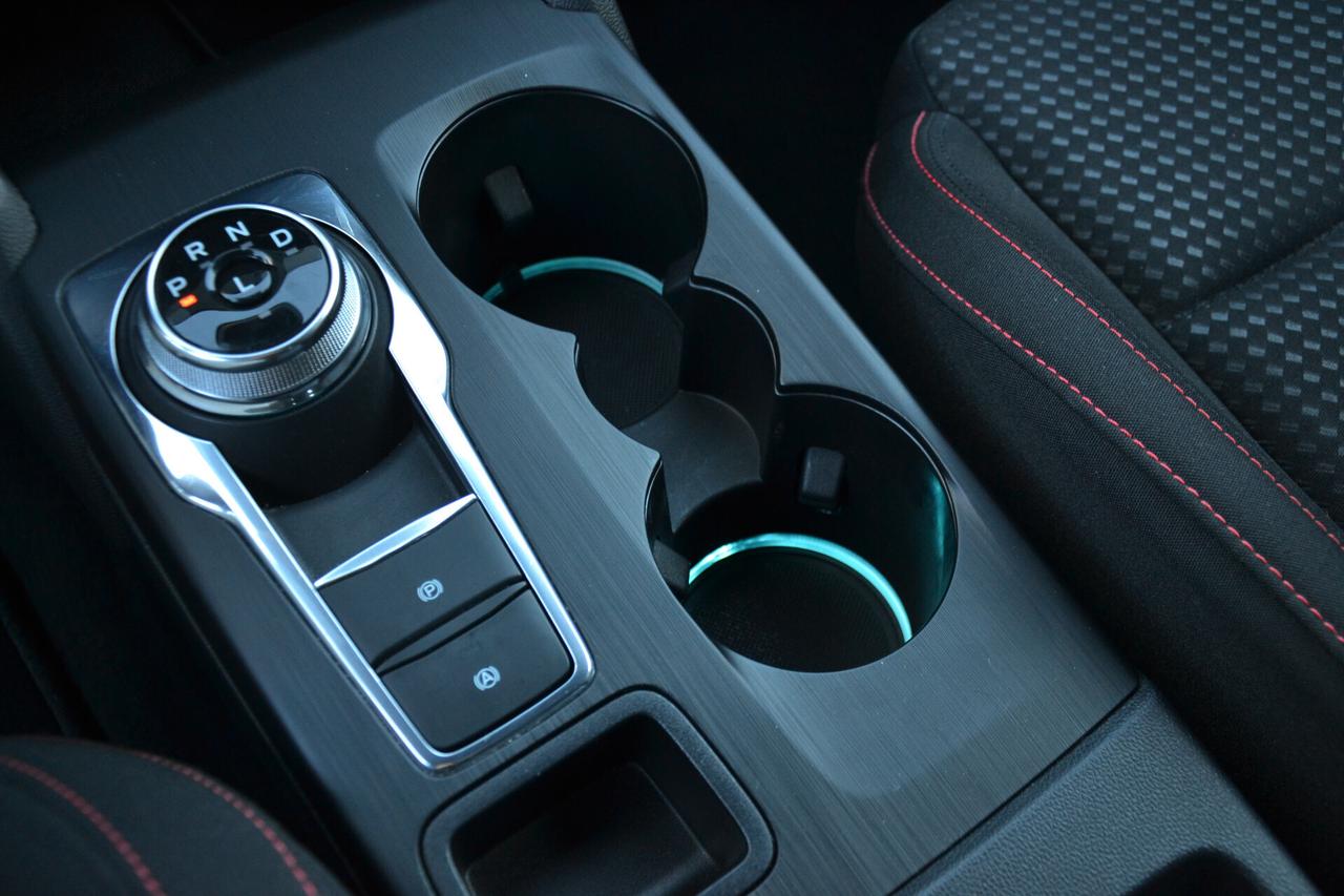 Ford Focus 1.5 115CV ST-LINE AUT. +NAV+FULL LED+RCAM+PRIVACY+