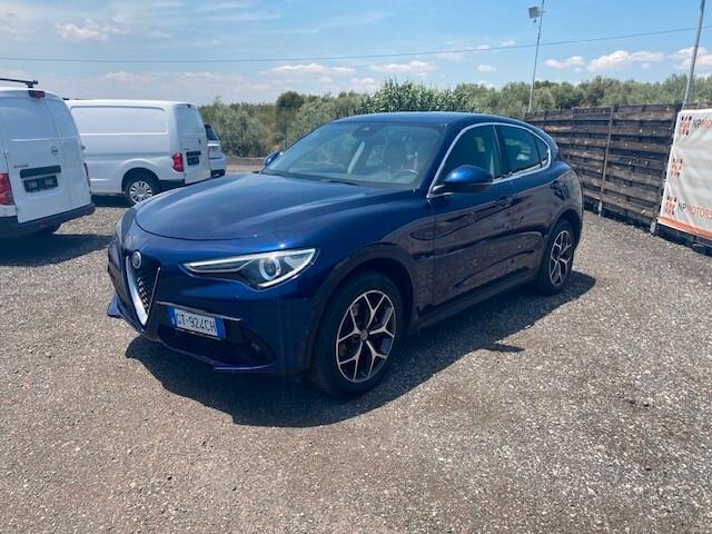Alfa Romeo Stelvio 2.2 Turbodiesel 210 CV AT8 Q4 Super