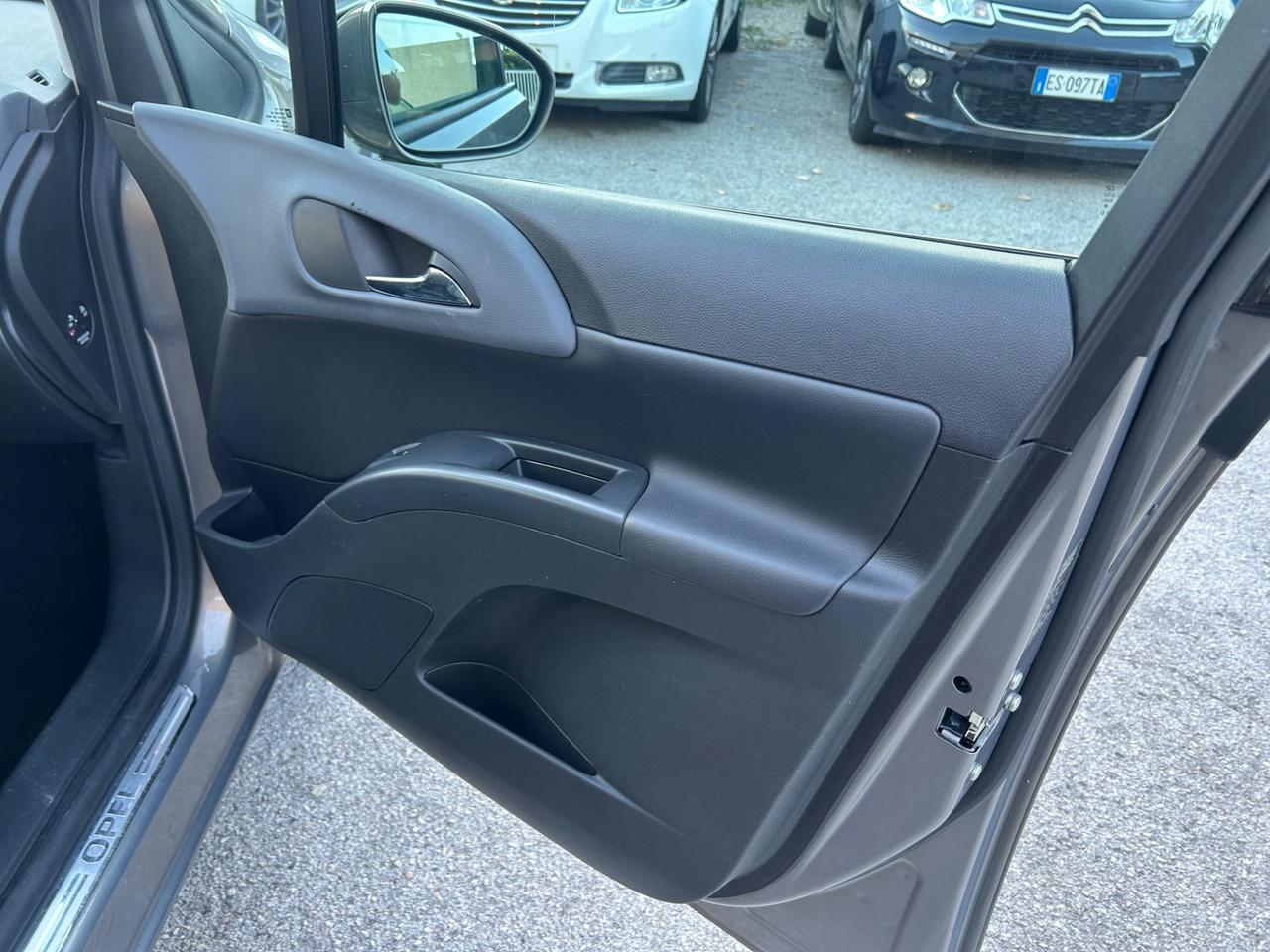 Opel Meriva 1.3 CDTI 95CV ecoFLEX Cosmo