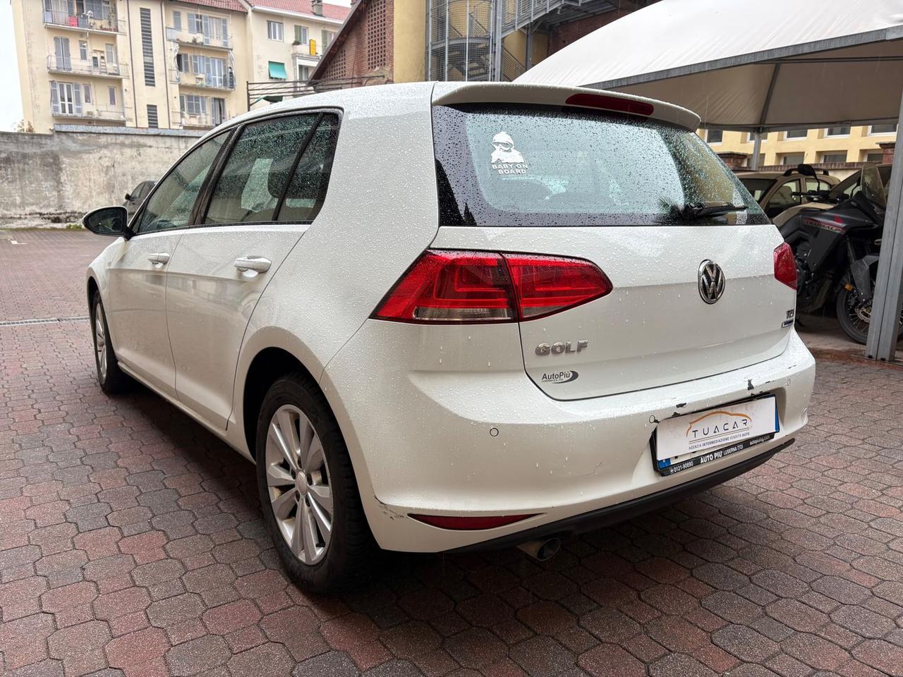 Volkswagen Golf 1.6 TDI Bluemotion #7595