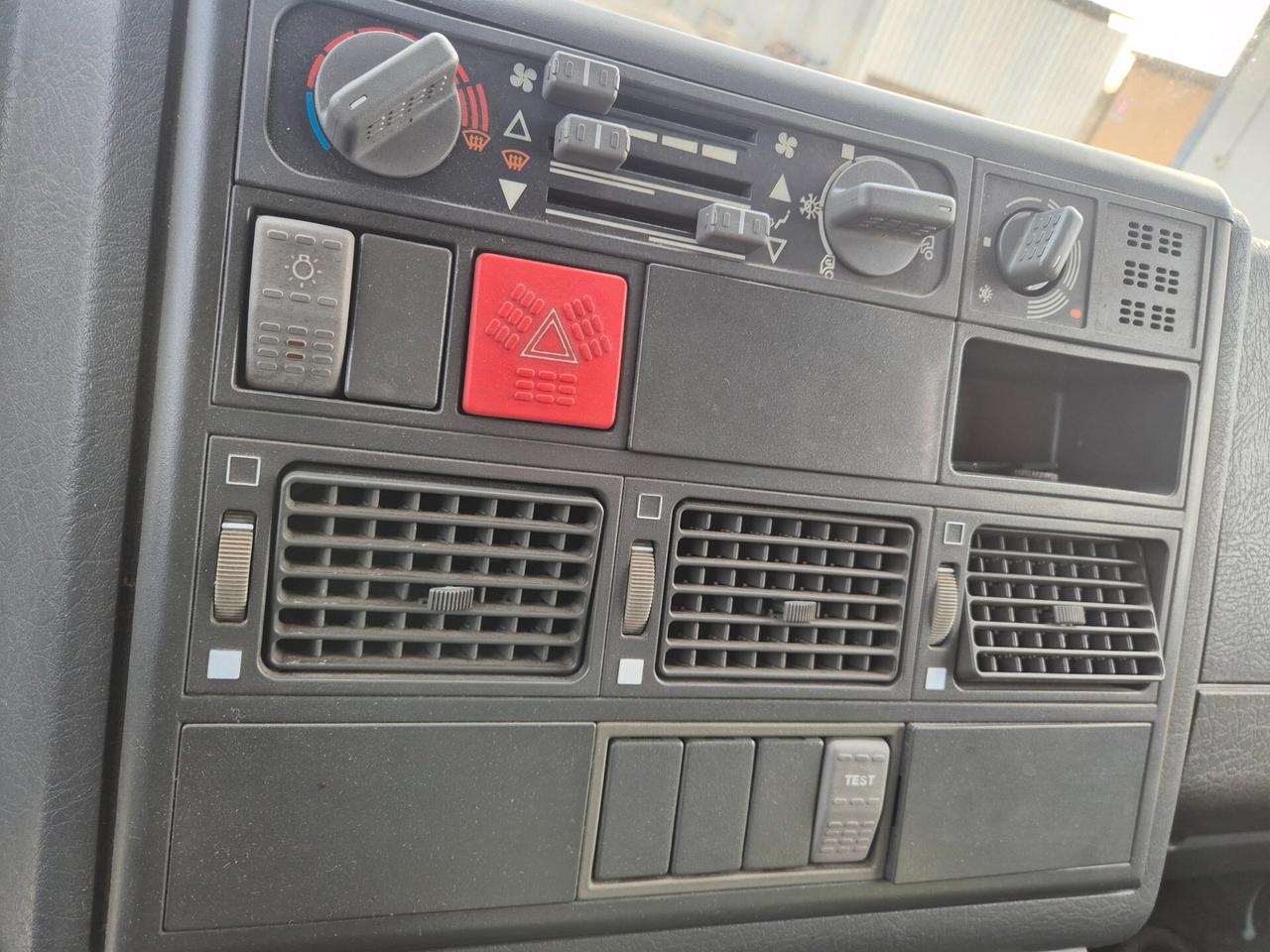 Iveco eurocargo 80E18