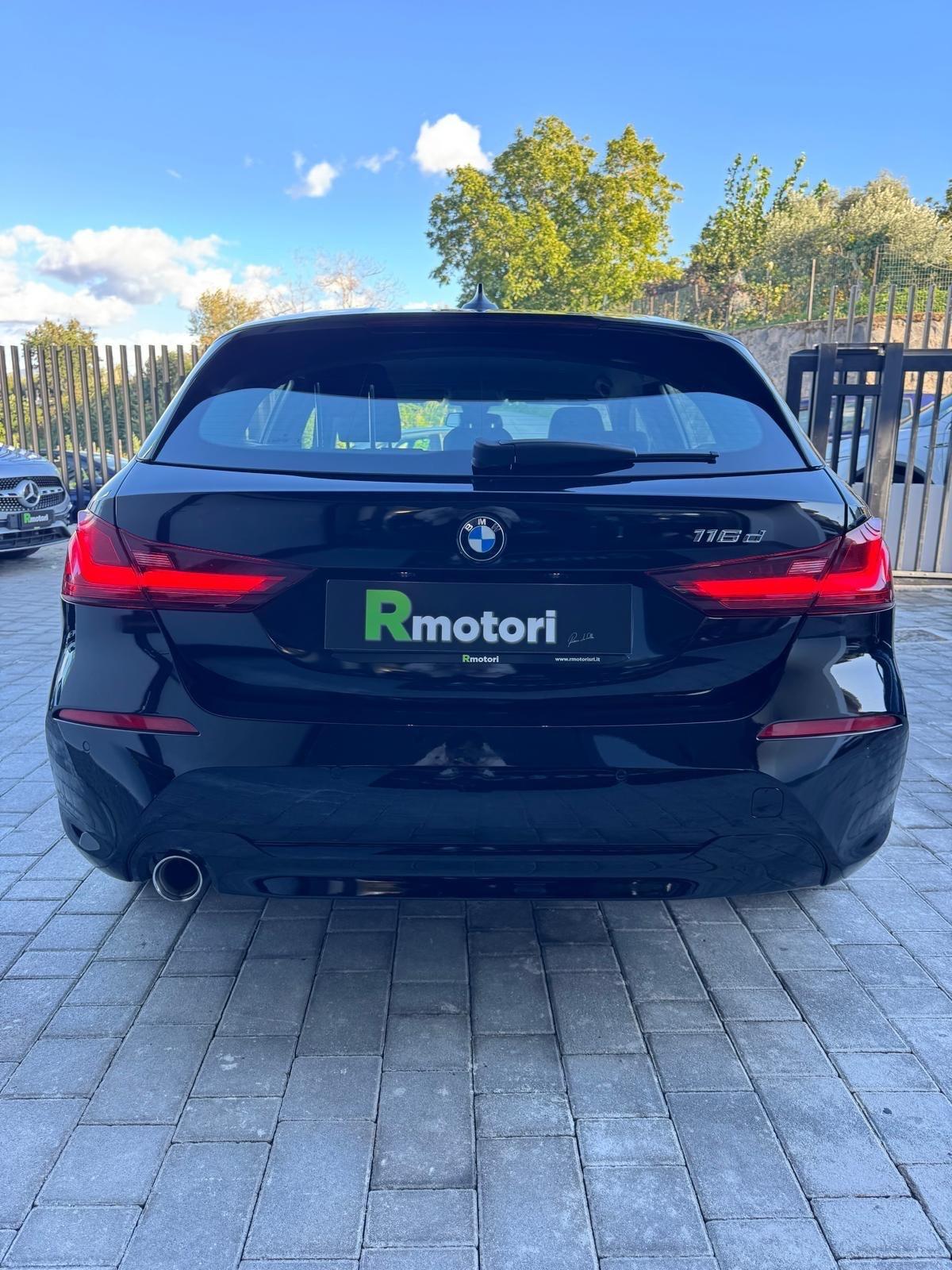 Bmw 116 116d 5p. Advantage