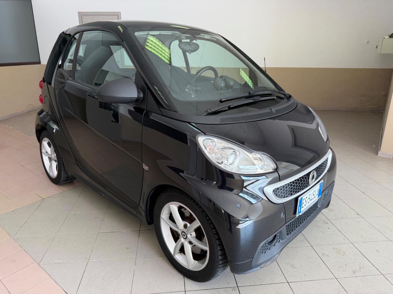 Smart ForTwo 800 40 kW coupé passion cdi