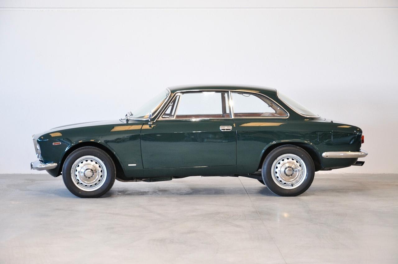 Alfa Romeo GT Giulia Sprint Gt 1.6 105.02 ASI ORO Super Conservata