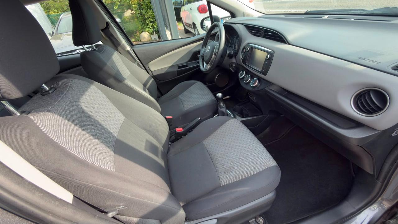 Toyota Yaris 1.0 5 porte Lounge
