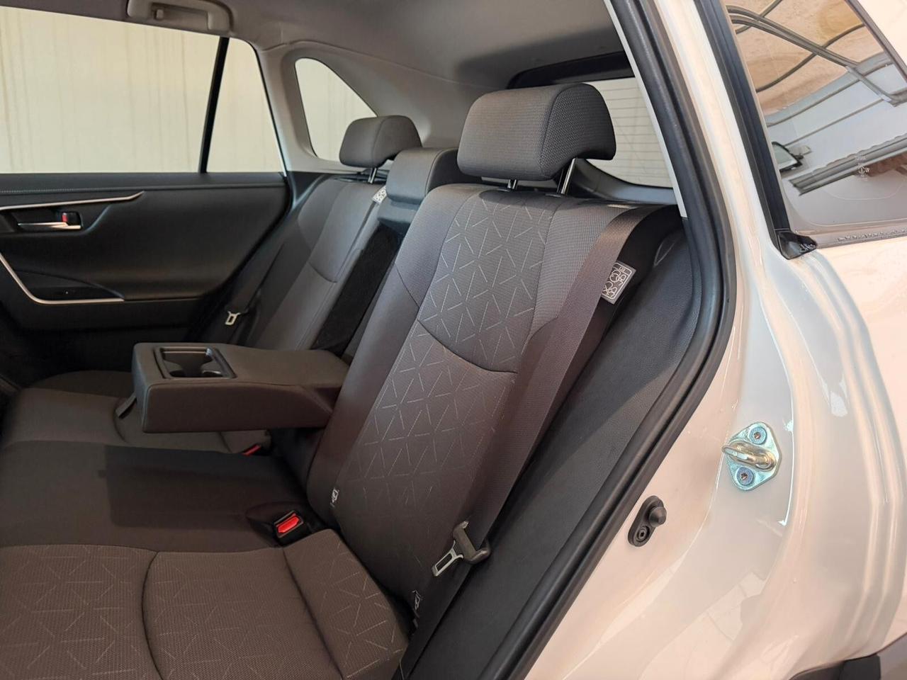 Toyota RAV 4 RAV4 2.5 HV (218CV) E-CVT 2WD Active