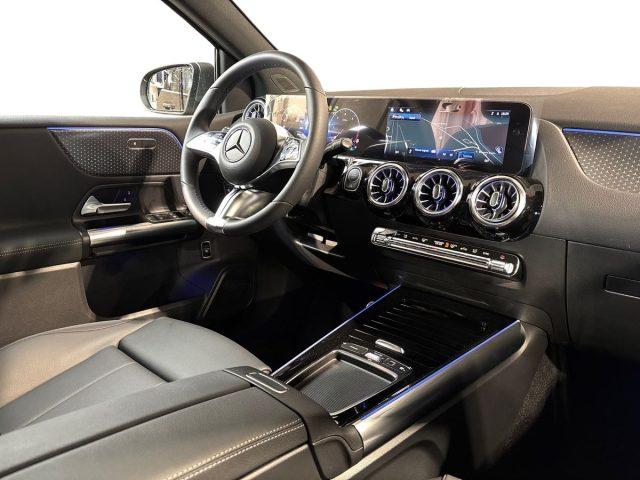 MERCEDES-BENZ B 180 d Automatic Street Edition