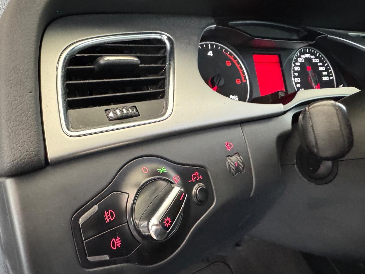 AUDI A4 Avant 2.0 TDI 120Cv - Xeno