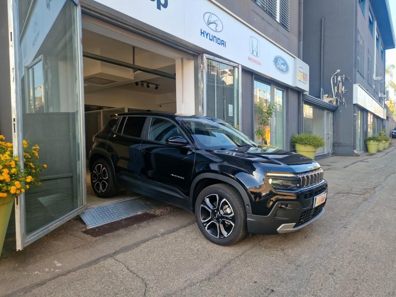 Jeep Avenger 1.2 Turbo 110 CV MHEV Summit