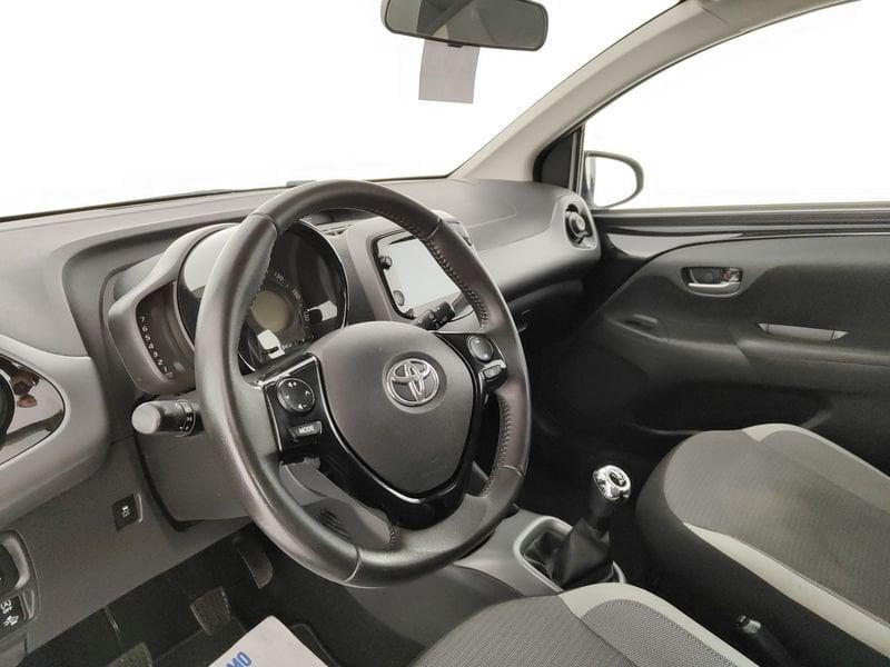 Toyota Aygo Connect 1.0 VVT-i 72 CV 5 porte x-fun