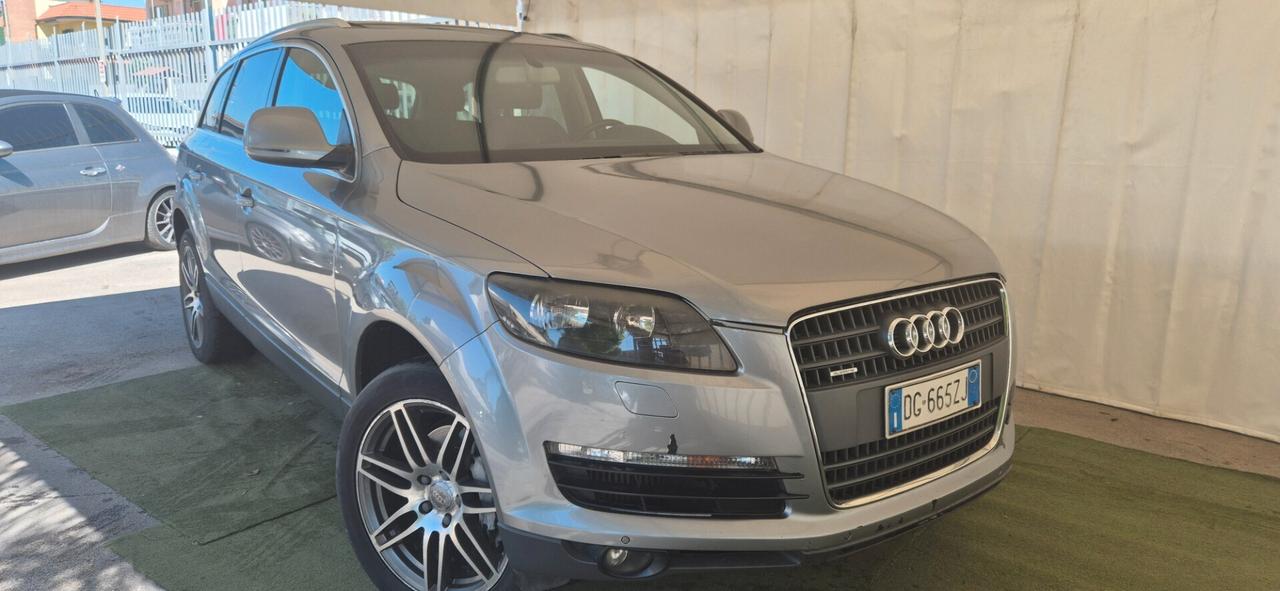 AUDI Q7 3.0TDI V6 233CV TIPTRONIC TettoP. 2007