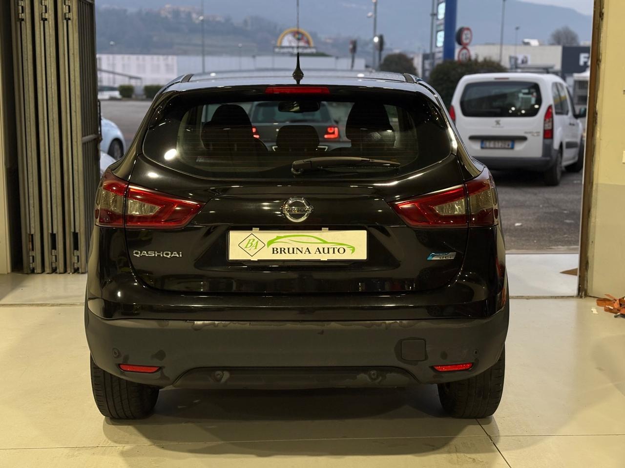 Nissan Qashqai 1.5 dCi DPF Tekna