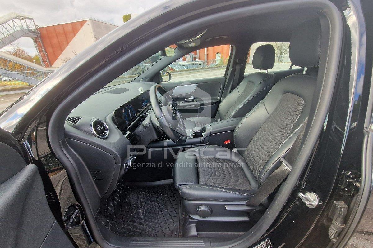 MERCEDES GLA 200 d Automatic Sport