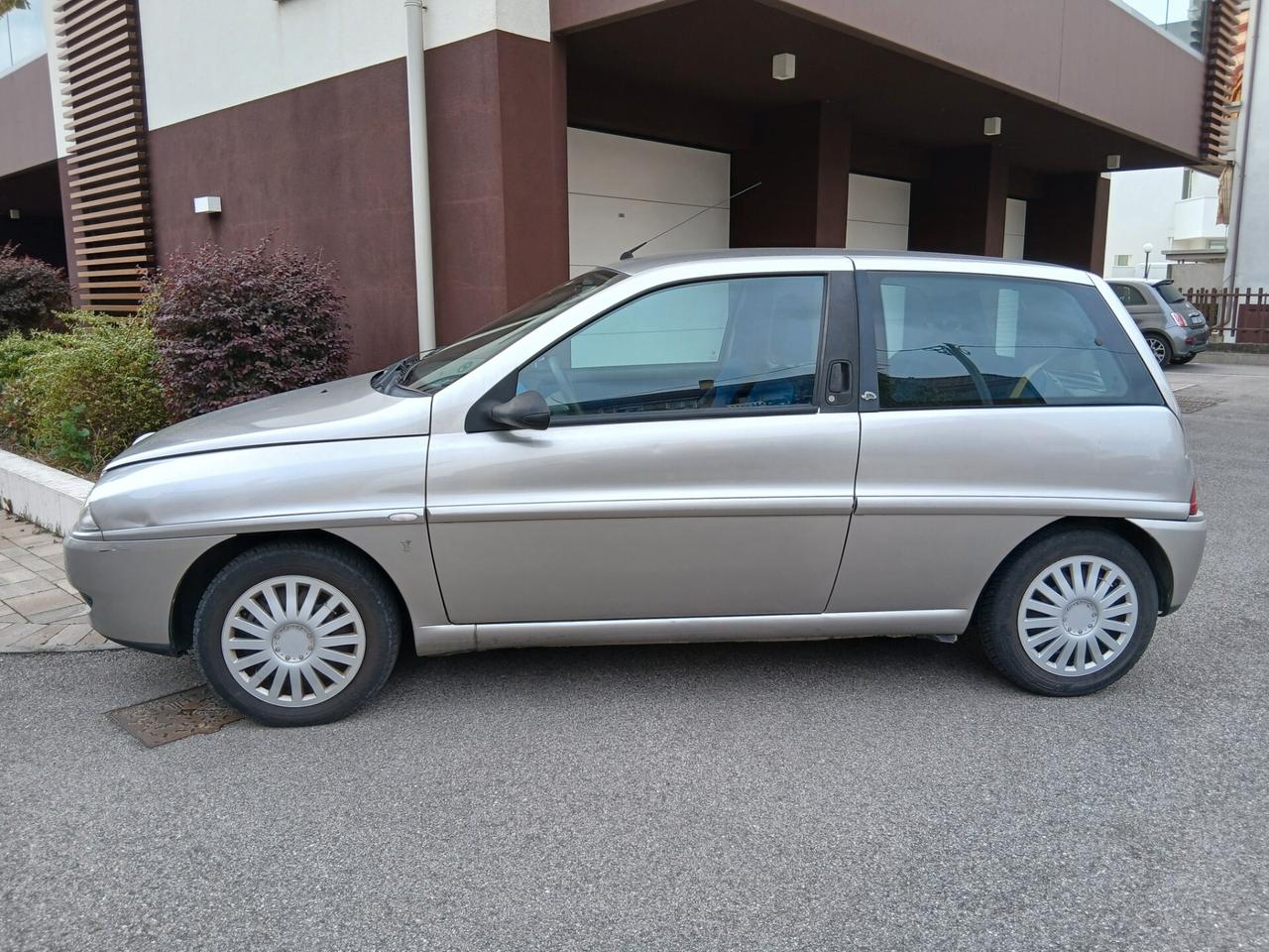 Lancia Y 1.2i cat Elefantino clima PREZZO NON TRATTABILE ...