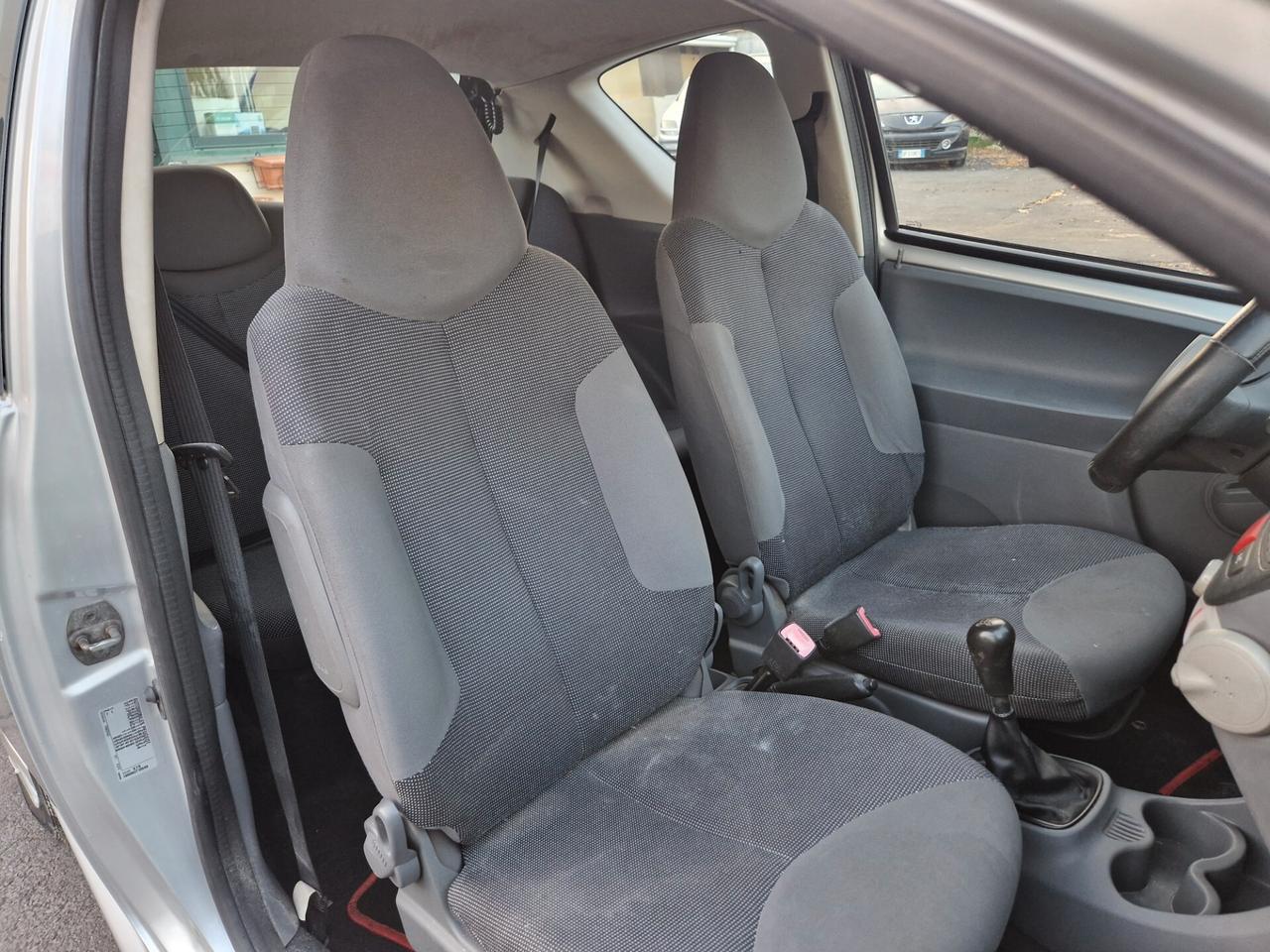 Peugeot 107 1.0 68CV 3p. Plaisir
