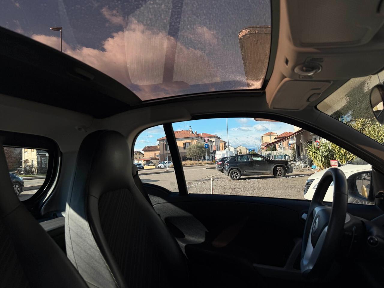 Smart ForTwo 1000 52 kW MHD coupé pure NEOPATENTATI