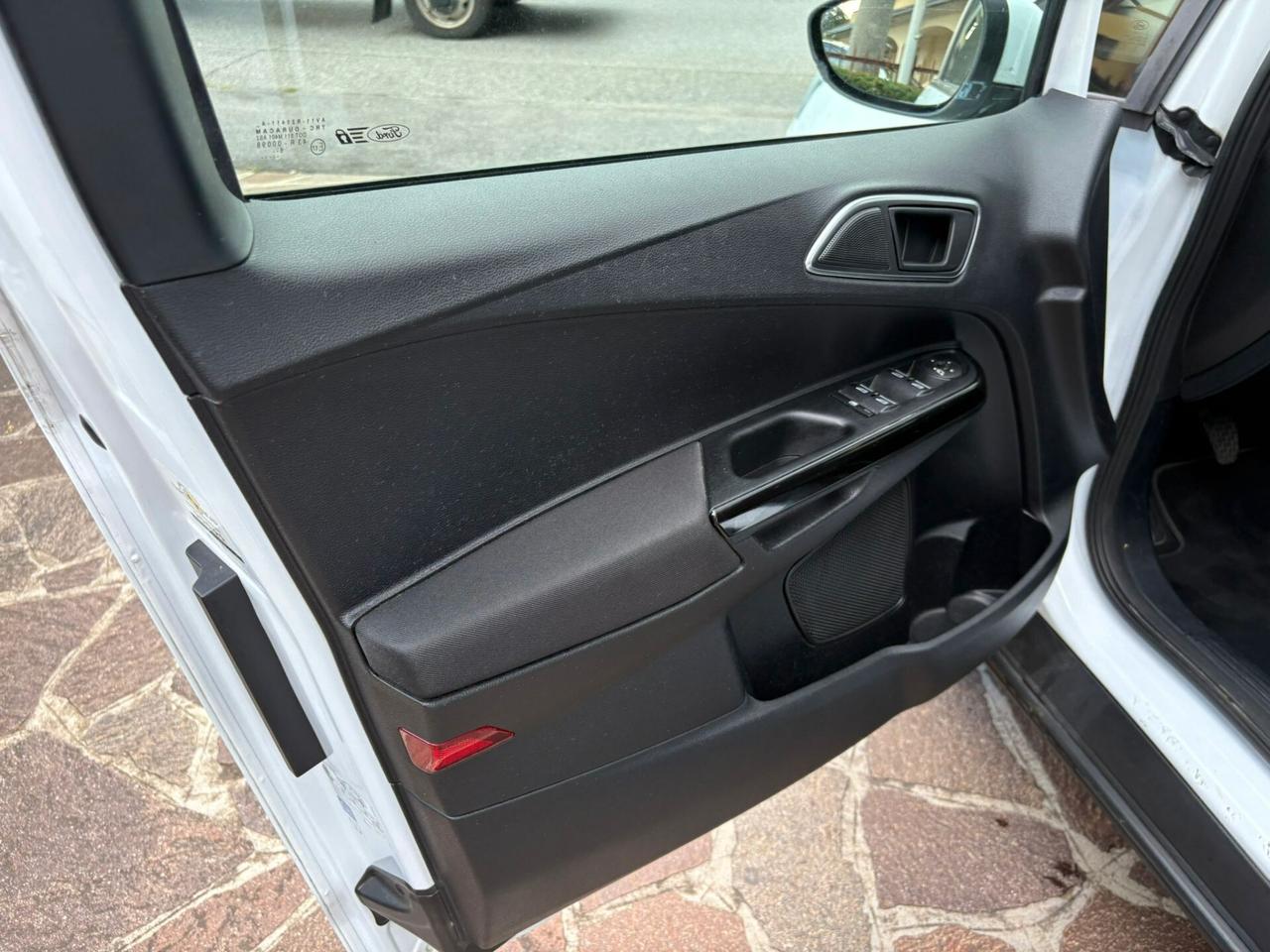 Ford B-Max 1.4 90 CV GPL Titanium