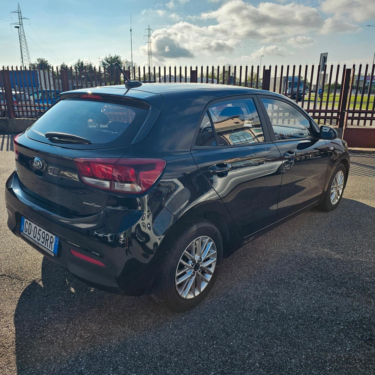 Kia Rio 1.2 DPi 82 CV EcoGPL Style NEOPATENTATI OK