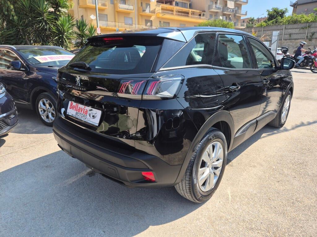 Peugeot 3008 BlueHDi 130CV EAT8 Active Business