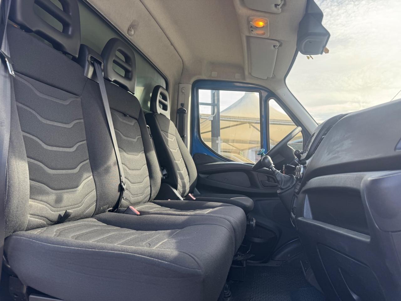 IVECO DAILY 35C17 3.0 170 CV CENTINA E TELONE