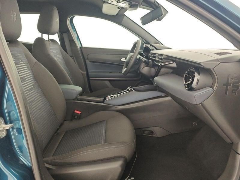 Alfa Romeo Junior 1.2 145 CV Hybrid eDCT6