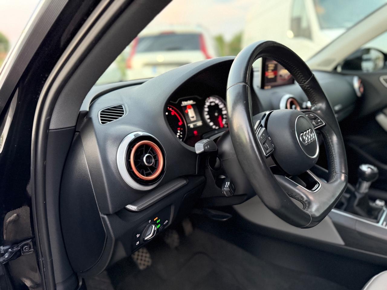 Audi A3 SPB 1.6 TDI 116 CV Sport
