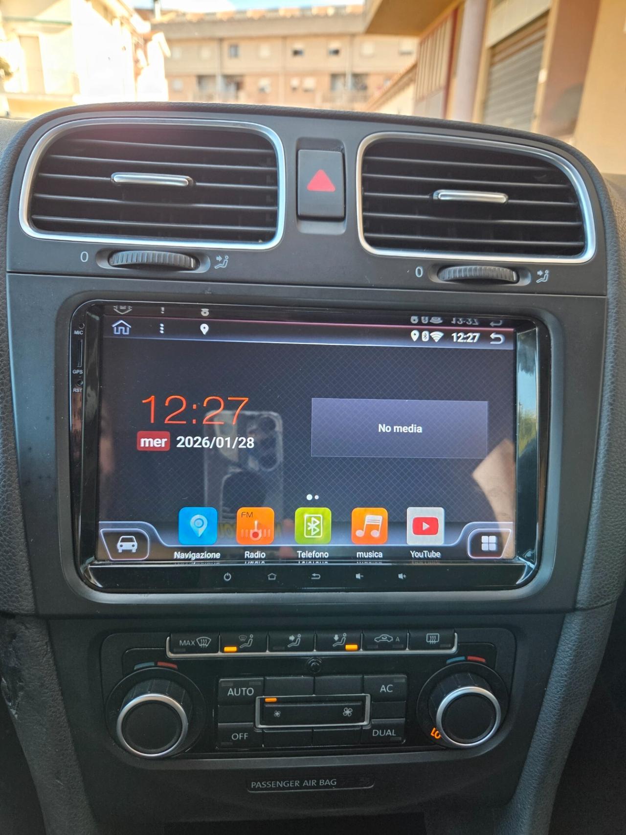 Volkswagen Golf 1.6 TDI NEOPATENTATI!!!!