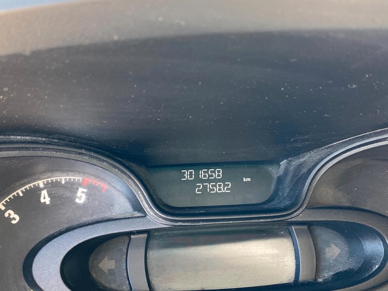 OPEL VIVARO CDTI