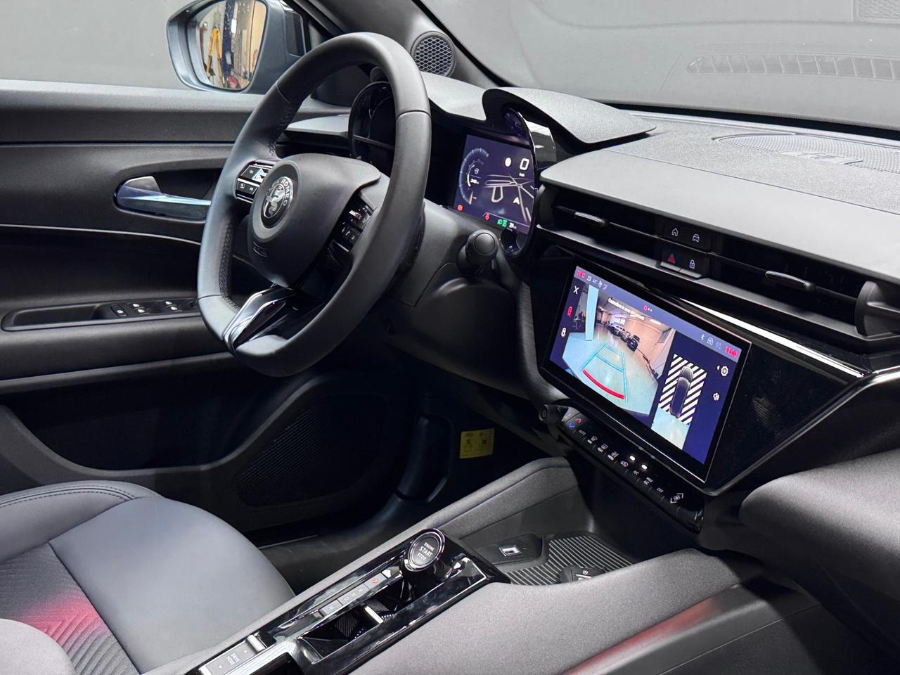 ALFA ROMEO Junior 1.2 136 CV Hybrid eDCT6 Speciale