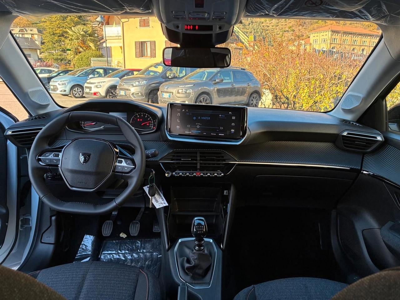 Peugeot 208 PureTech 100cv STYLE
